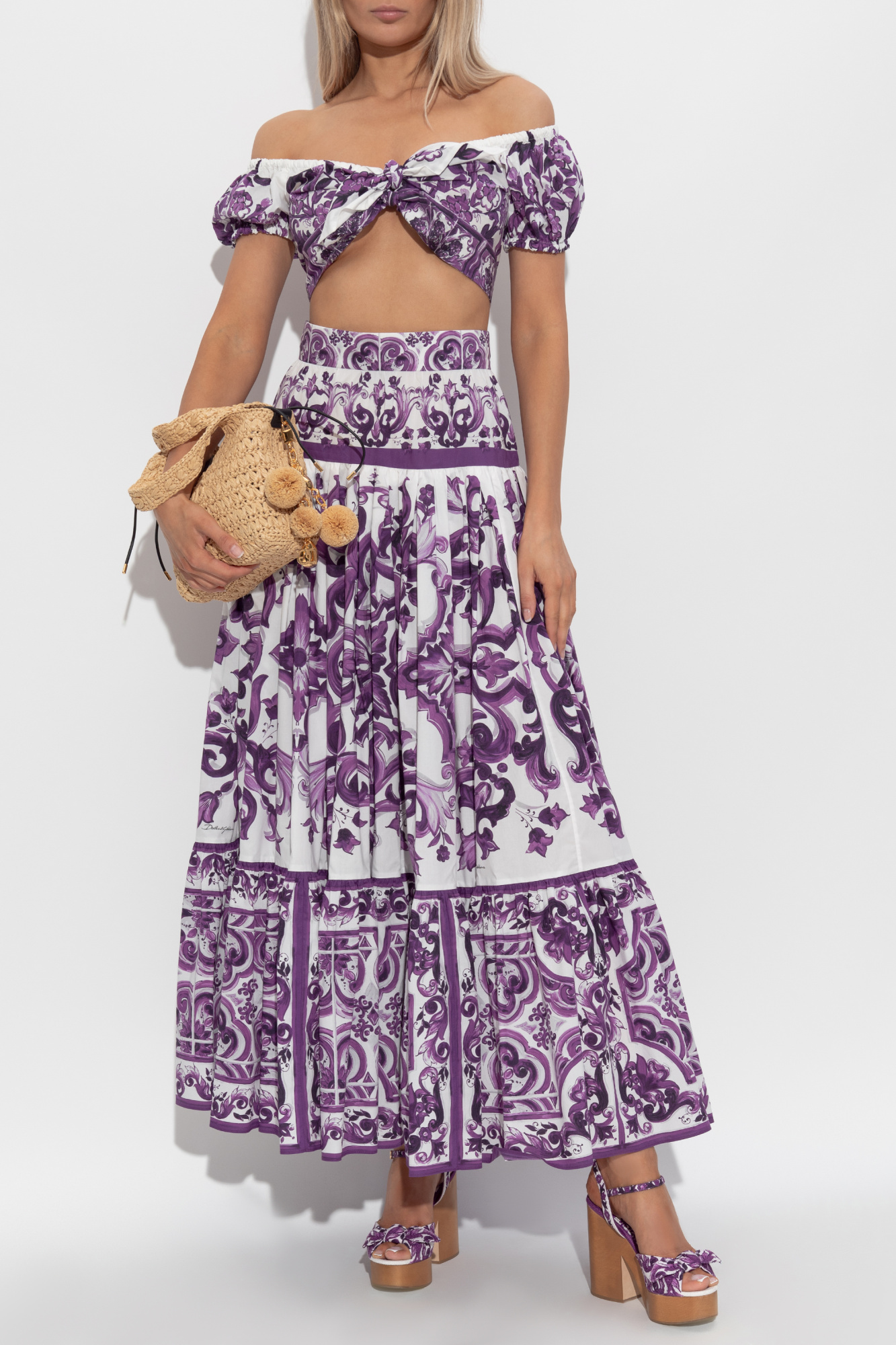 DOLCE&GABBANA 大柄　花柄　タイトスカート　蓮柄　38 DOLCE&GABBANA 大柄 花柄 タイトスカート 蓮柄 38